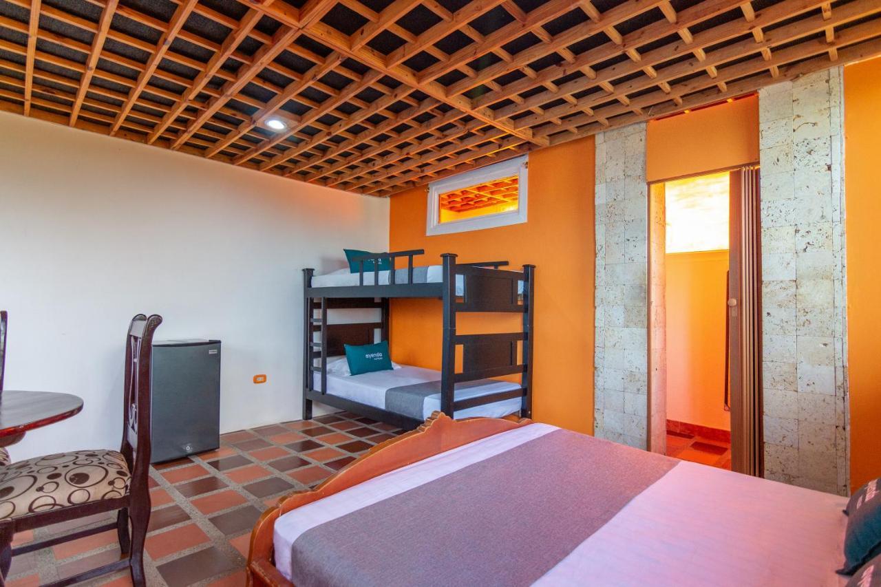 Ayenda Brisas Del Caribe Hotel Santa Marta  Exterior photo